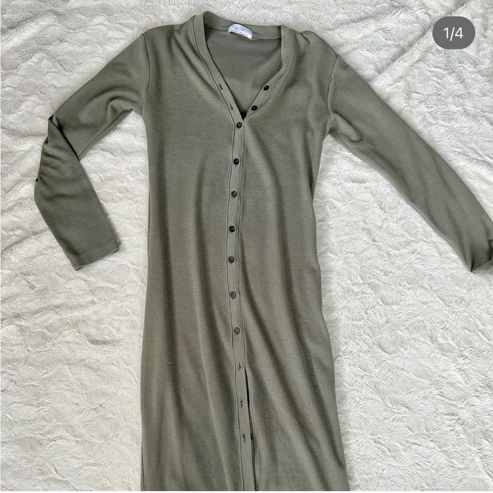 Oak and fort body con sage green dress